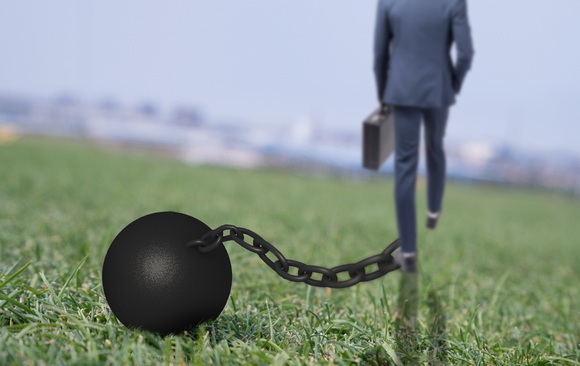 故意伤害他人轻伤赔偿多少钱合适